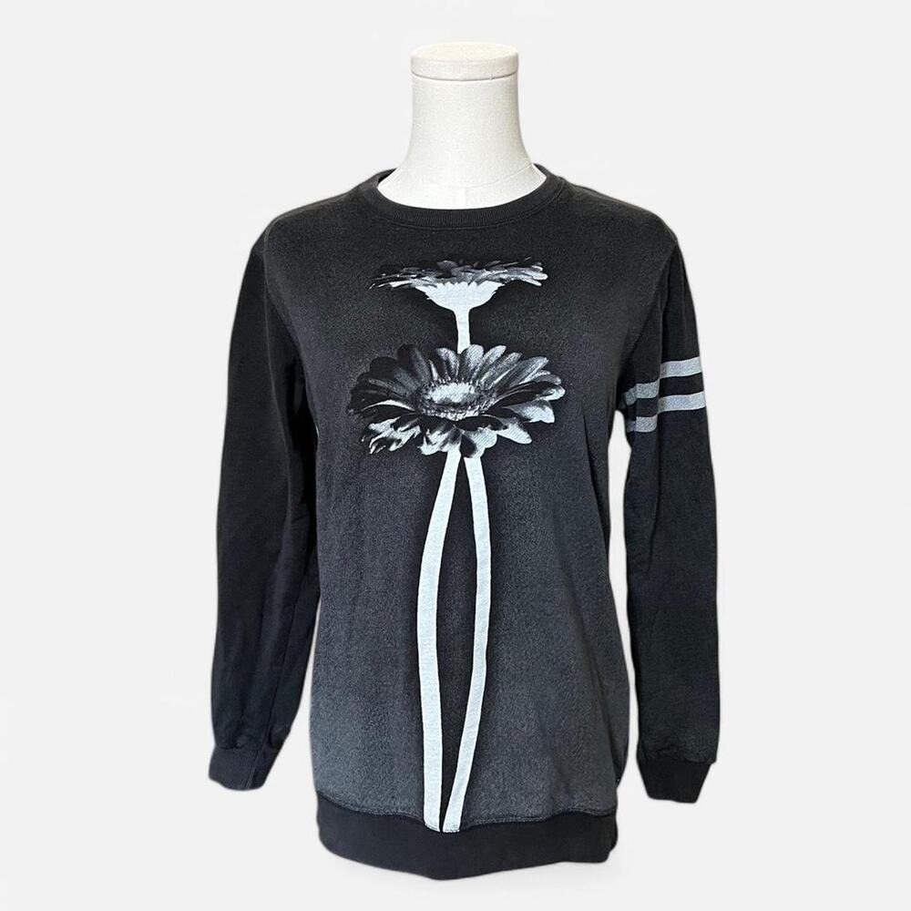 Diesel Black & White Floral Monochromatic Striped Sleeve 78 Back Sweater XXS - Picture 3 of 8